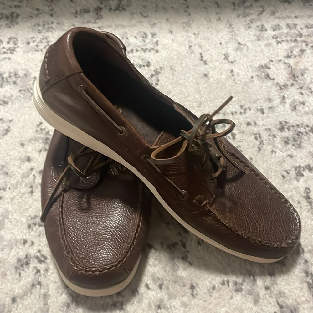Cole Haan Harpswell brown leather boat shoes size 10.5 C28865 ·